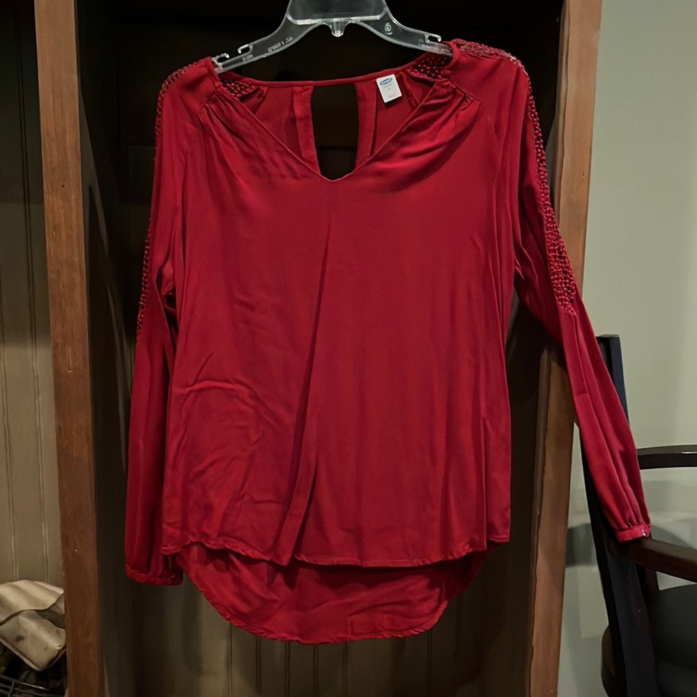 Like new ruby medium long sleeve blouse from Old Navg